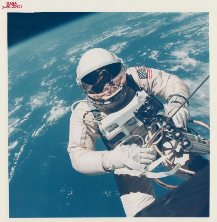 Vintage NASA Photos Show Golden Age of Space Travel
